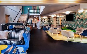 Novotel Orléans Chemins De Sologne Demeures De Campagne